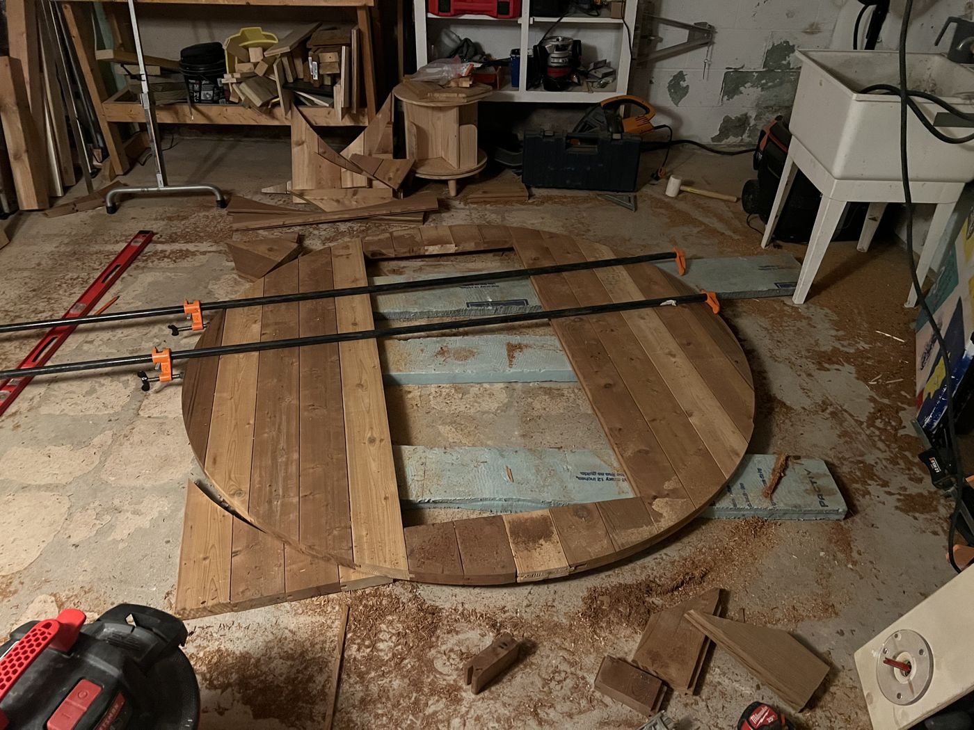 Laying out the barrel staves